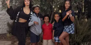 Fëmijët e Kim Kardashian: Mësuesit e saj më të rreptë