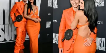 Timothée Chalamet dhe Kylie Jenner shkëlqejnë në daljen e tyre të dytë zyrtare në tapetin e kuq