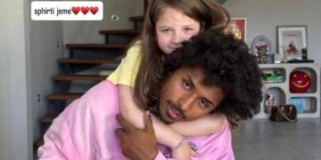 Karim Adeyemi uron në shqip vajzën e Loredanës