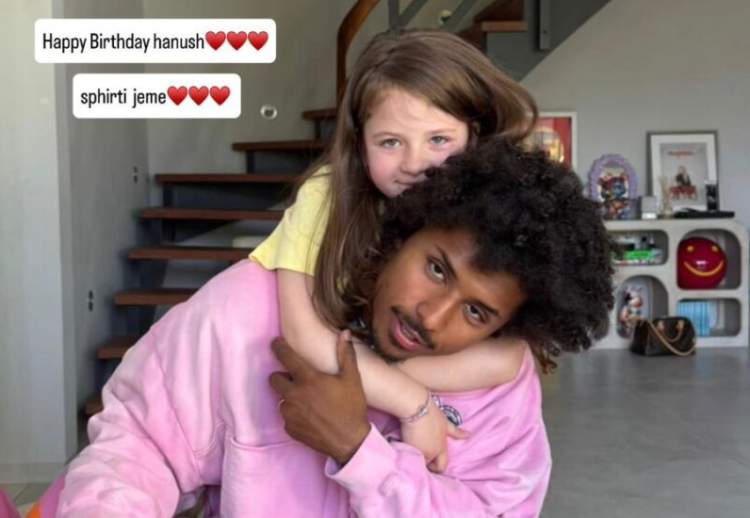 Karim Adeyemi uron në shqip vajzën e Loredanës