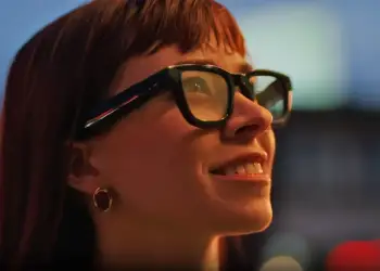 Rikthim surprizë! Google synon të testojë versionin e ri të syzeve smart