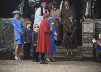 Incidenti i darkës së Krishtlindjeve që familja mbretërore britanike nuk mundi ta harronte