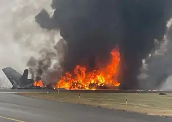 Tragjedi ajrore në Karolinën e Veriut, aeroplani rrëzohet gjatë uljes, disa persona humbin jetën