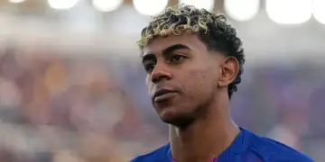Yamal: Ata filluan të shikojnë futboll përsëri për shkakun tim, nuk dua të jem Messi