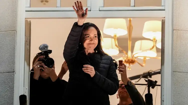 Paruke, dhjetë pika kontrolli dhe telefonata vendimtare me SHBA-në! Si u inskenua arratisja e Machados nga Venezuela