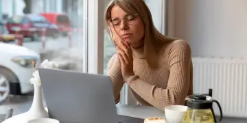 Pse zgjoheni gjithmonë të lodhur dhe çfarë të bëni në lidhje me këtë