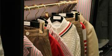 ‘Tommy Hilfiger’/ Historia pas stilistit amerikan që pushtoi botën