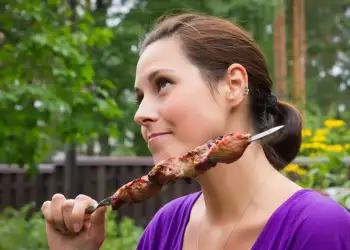 A keni mungesë hekuri? Tre arsye që pengojnë përthithjen e tij dhe shkaktojnë anemi