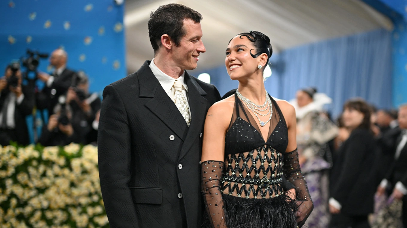 Callum Turner! Ylli me të cilin u dashurua Dua Lipa është një ish-model, synon rolin e James Bond