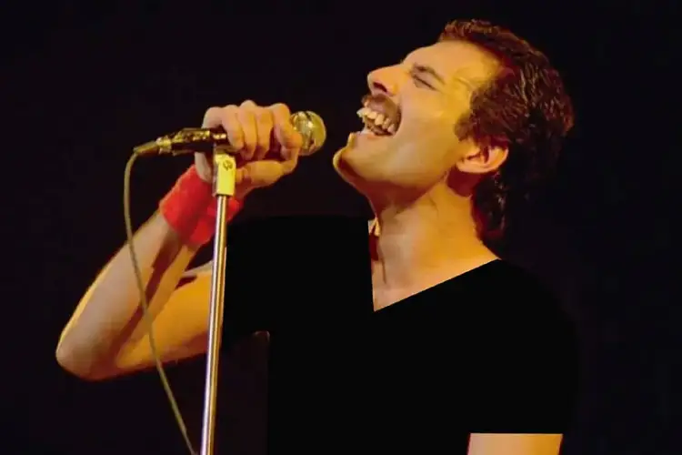 Vajza e dyshuar e Freddie Mercury vdes në moshën 48 vjeçare: Cili ishte shkaku i vdekjes së Bibi?