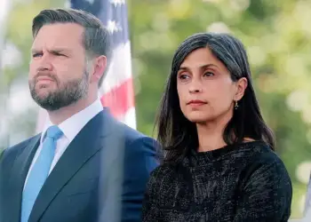 Shtatzënë për herë të katërt, përse Usha Vance po bën histori pas 155 vitesh?