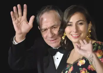 E trishtë! Vajza e aktorit Tommy Lee Jones vdes në ditën e Vitit të Ri