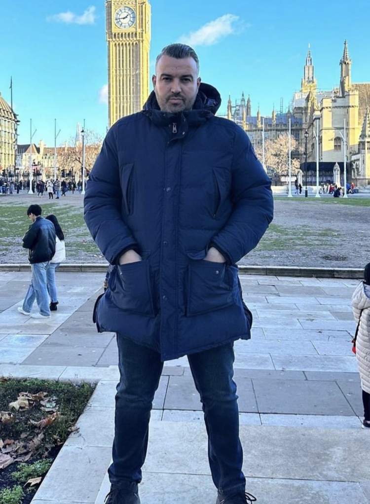 Pas anulimit të televotimit dhe dy zarfeve të zinj, familja e Rogertit thyen heshtjen