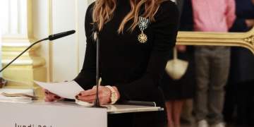 Drama në familjen Beckham: Postimi emocional i Victorias rikthen në vëmendje konfliktin me djalin