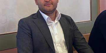 “Nuk kam bërë marrëveshje për vrasjen e gruas”- Naim Murseli rrëfen në gjyq: Betohem për dy fëmijët e mi se s’kam qenë në makinë