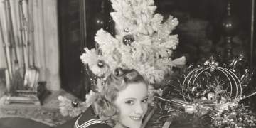 Njerëzit që mbajnë pemën e Vitit të Ri deri në pranverë janë më të lumtur se të tjerët