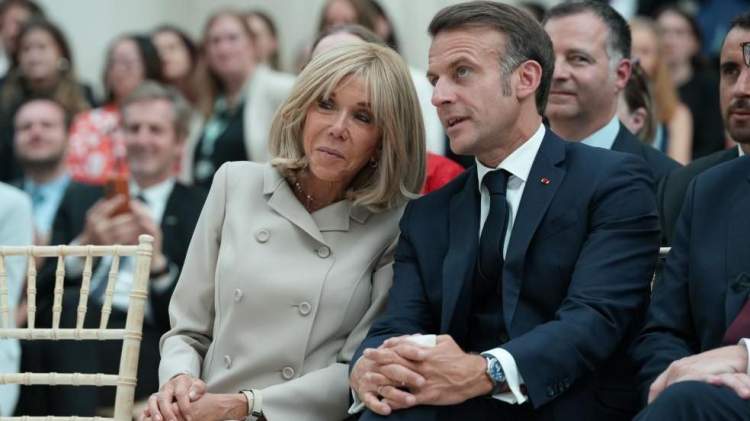 Pretenduan në rrjete se Brigitte Macron “ishte burrë”, 10 të pandehur dënohen deri në 6 muaj burg