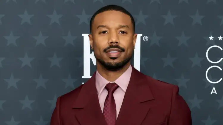 Michael B. Jordan rrëfen se shkoi në terapi pas njërit prej roleve të tij më të rëndësishme