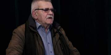 Robert Ndrenika feston 84-vjetorin e lindjes, mjeshtri i pavdekshëm i skenës shqiptare