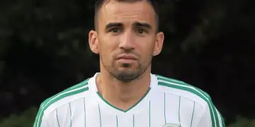 Ndërron jetë në moshën 42-vjeçare ish-futbollisti i njohur pas një beteje me kancerin