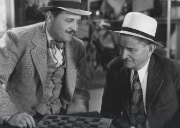 A luan shah apo domino? Ja çfarë thotë kjo për personalitetin tënd