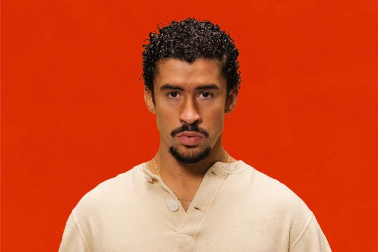 Bad Bunny në qendër të vëmendjes për romancën e re, kush është partnerja e tij?