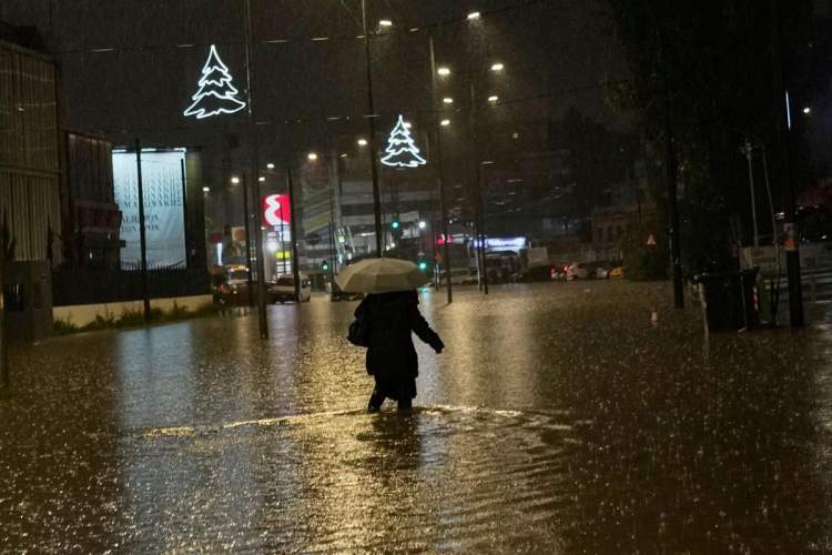 Moti i keq në Greqi, shënohen dy viktima
