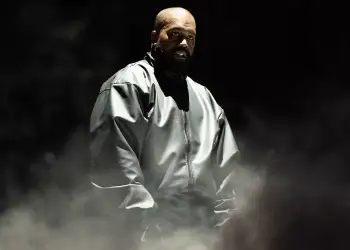 Kanye West kërkon falje për deklaratat antisemitike, fajëson çrregullimin bipolar