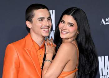 “Janë si të martuar”: Detaje të reja për lidhjen e Kylie Jenner dhe Timothée Chalamet