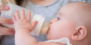 Nestle tërheq produktet formulë për foshnje për shkak të toksinës së mundshme