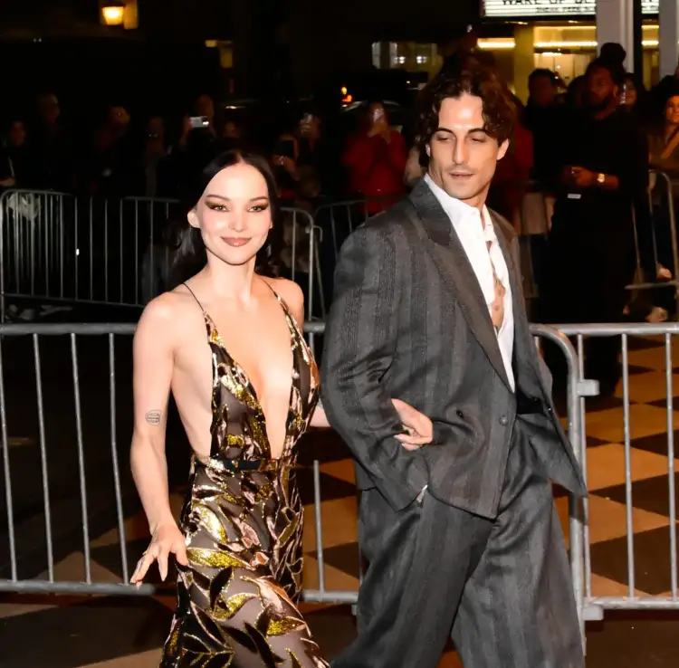 Dove Cameron konfirmon zyrtarisht fejesën me Damiano David!