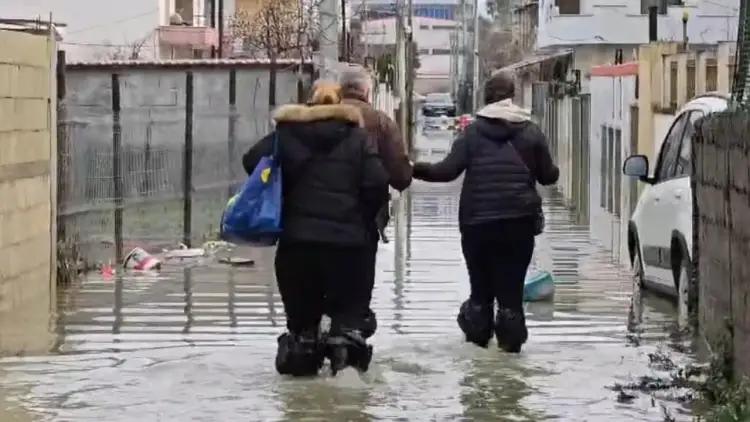 Situatë kritike nga përmbytjet! Një i vdekur në Durrës dhe evakuime urgjente në vend