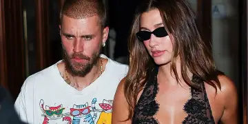 “Ata ishin bashkë…”/ Hailey dhe Justin festojnë 10 vite bashkë, fansat përmendin Selena Gomez