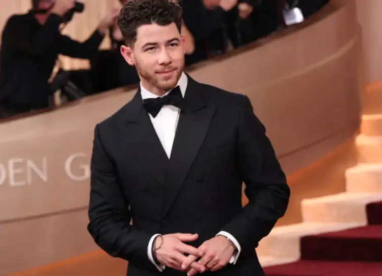 Stres? Nick Jonas u largua për një çast nga Golden Globes: Ishte si një grusht në stomak