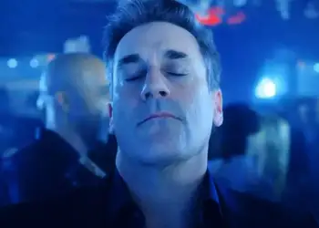 Pse vallëzimi i Jon Hamm është bërë gjëja e re e preferuar në internet?