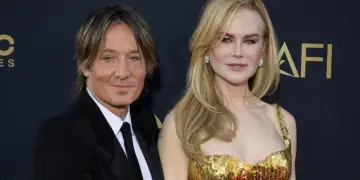 Keith Urban gati për një kapitull të ri, bashkëjetesë me partneren pas ndarjes nga Nicole Kidman
