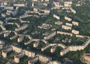 Ndërtesa më e madhe banesore në botë “fshihet” në Ukrainë: Ajo strehon mbi 10,000 banorë