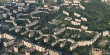 Ndërtesa më e madhe banesore në botë “fshihet” në Ukrainë: Ajo strehon mbi 10,000 banorë