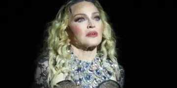 Mesazhi i Madonnës për protestat në Iran: Populli i tyre nuk e ka njohur lirinë, unë qëndroj pranë tyre