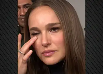 Natalie Portman shpërthen në lot për vrasjet dhe arrestimet nga agjentët e ICE: Është e tmerrshme