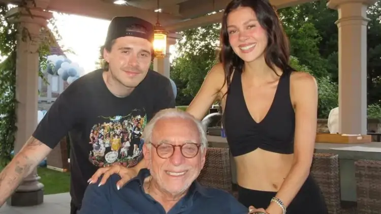 Gruaja e Brooklyn Beckham “noton” në luks, babai i jep 1 milion dollarë në muaj