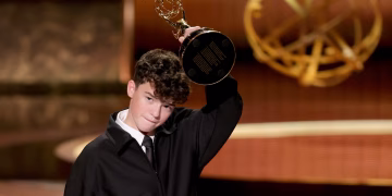 Owen Cooper bëhet aktori mashkull më i ri në histori që fiton Critics’ Choice