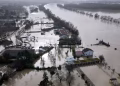 Franca lëshon alarm të kuq për përmbytjesh pas reshjeve të ‘jashtëzakonshme’