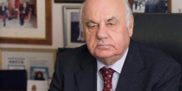 Alfred Moisiu shtrohet me urgjencë në reanimacionin e Kardiologjisë, ja si paraqitet gjendja e ish-presidentit