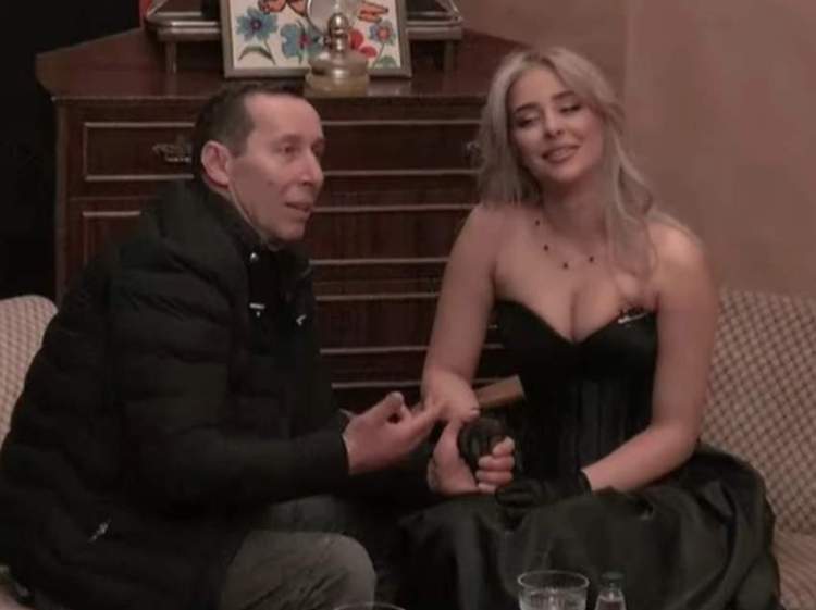 Daja i Elijonës: Dhuna që babi yt ka ushtruar pa ndërprerë ndaj mamit tënd, çoi te divorci