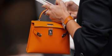 Pse Vietnami po shet çanta Birkin për të mbuluar mashtrimin prej miliarda dollarësh?