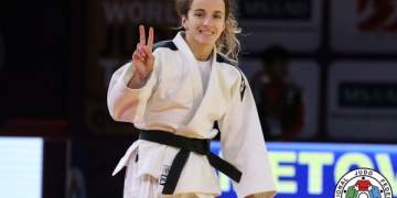 Shkëlqen Distria Krasniqi, medalje e artë në Grand Slam të Parisit