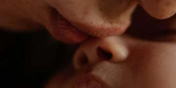 Shumë gra bëhen nëna për arsye të gabuara…