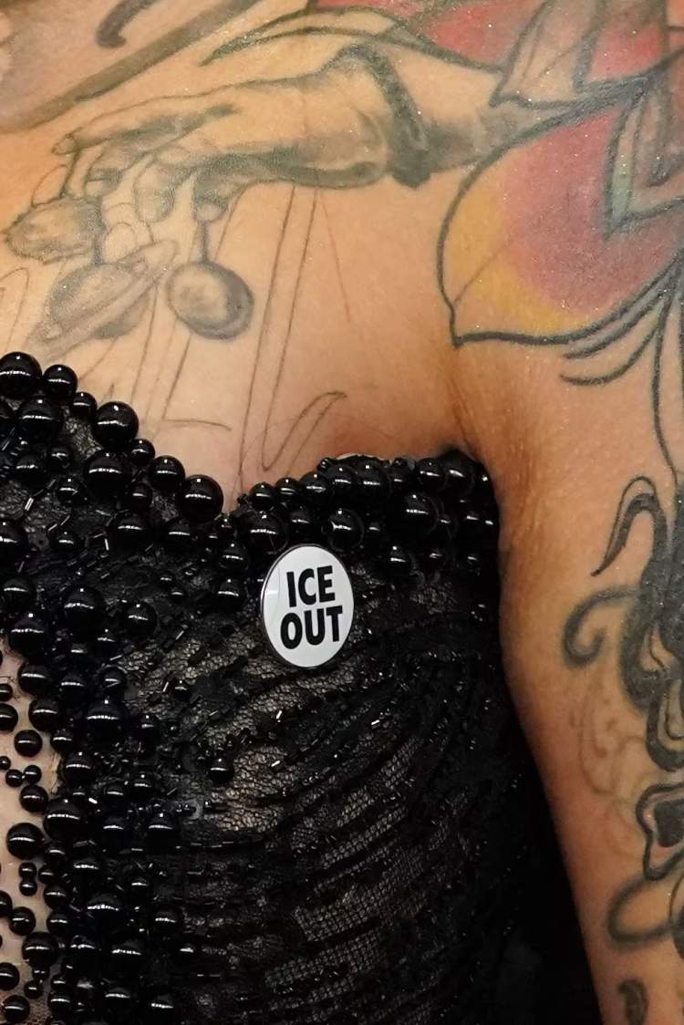 Artistët që mbështetën ‘ICE Out’ në Grammy 2026!