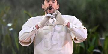 Pse Bad Bunny fshiu çdo gjë në Instagram?